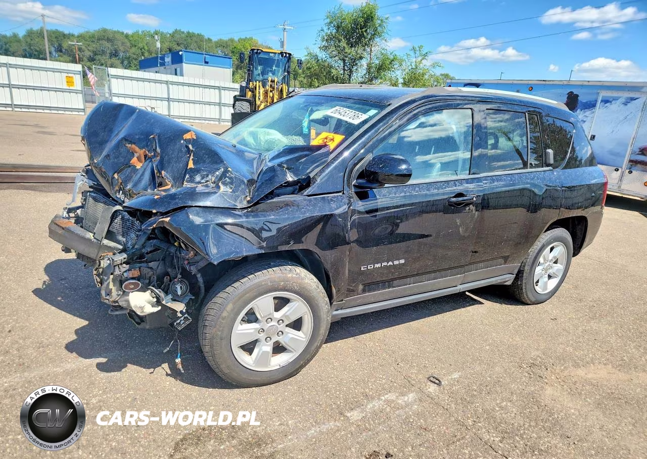 2016 Jeep Compass Latitude – zdjęcie 1 z 12