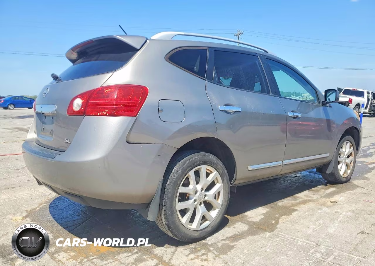 2013 Nissan Rogue S VIN:JN8AS5MT2DW513158 - 3