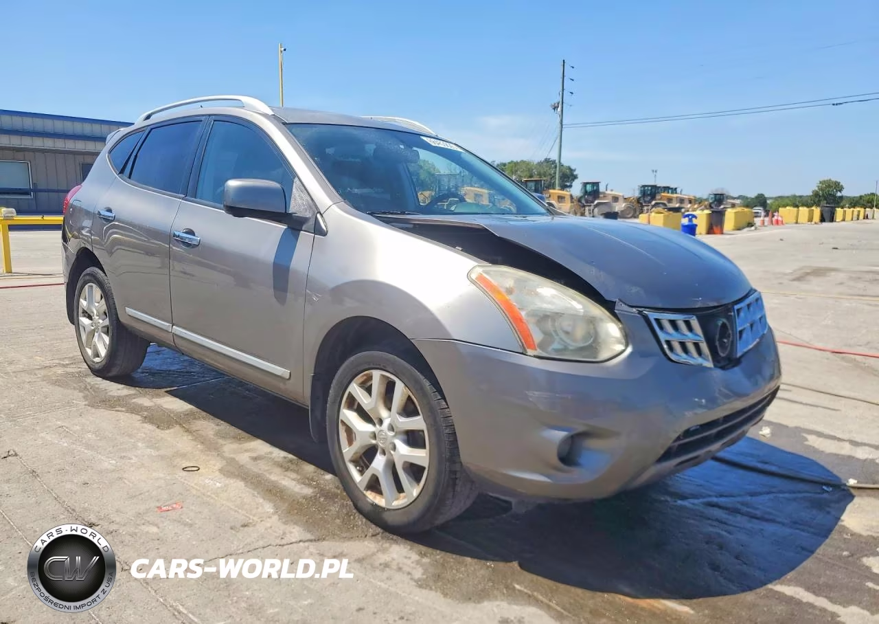 2013 Nissan Rogue S VIN:JN8AS5MT2DW513158 - 4