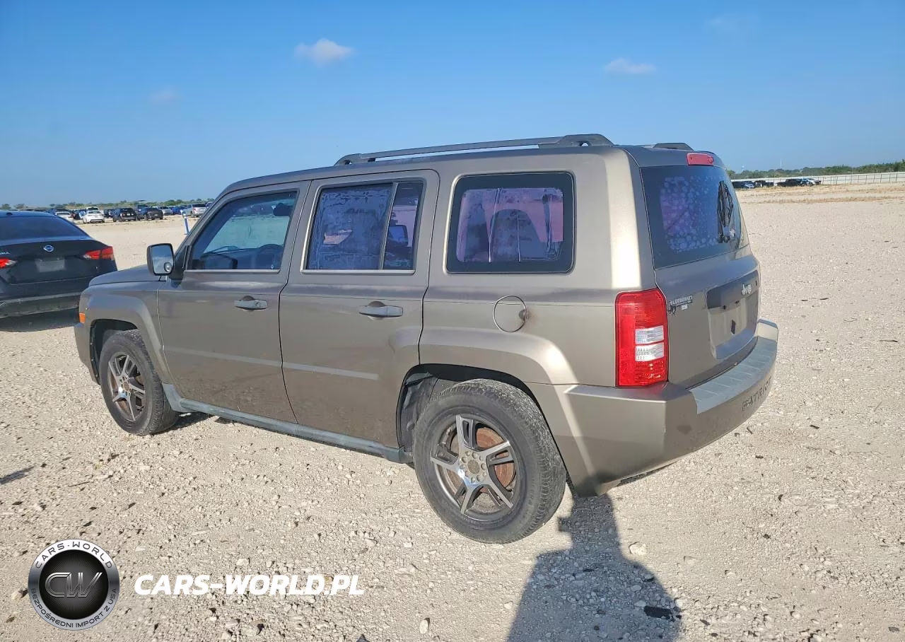2008 Jeep Patriot Sport VIN:1J8FT28W58D551074 - 2