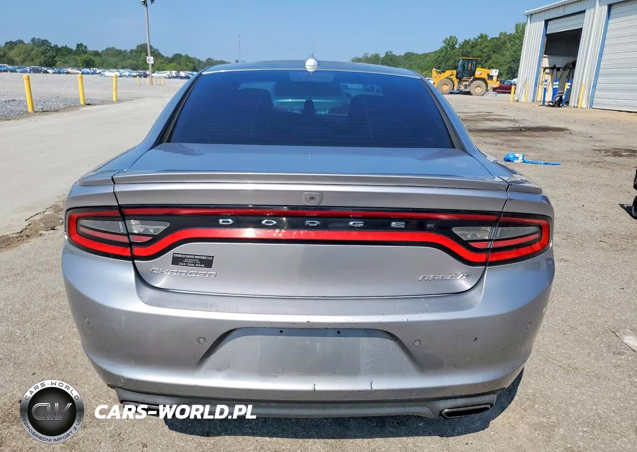 2015 Dodge Charger Sxt VIN:2C3CDXHG3FH826376 - 6