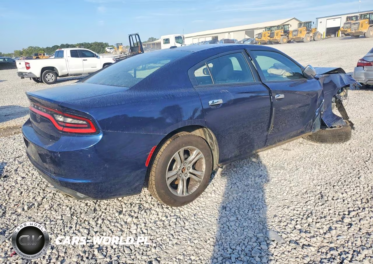 2015 Dodge Charger Se VIN:2C3CDXBG5FH811998 - 3