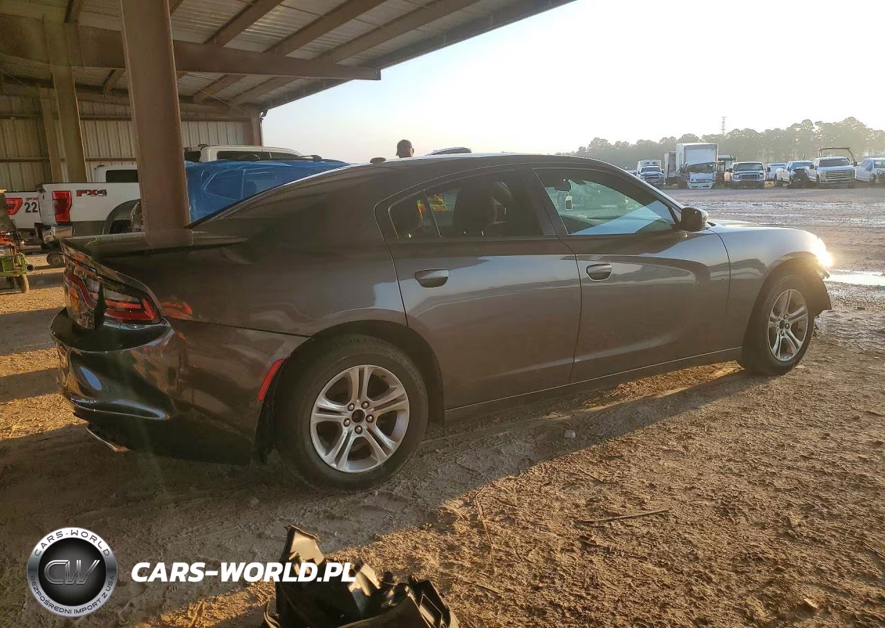 2018 Dodge Charger VIN:2C3CDXBG1JH337119 - 3