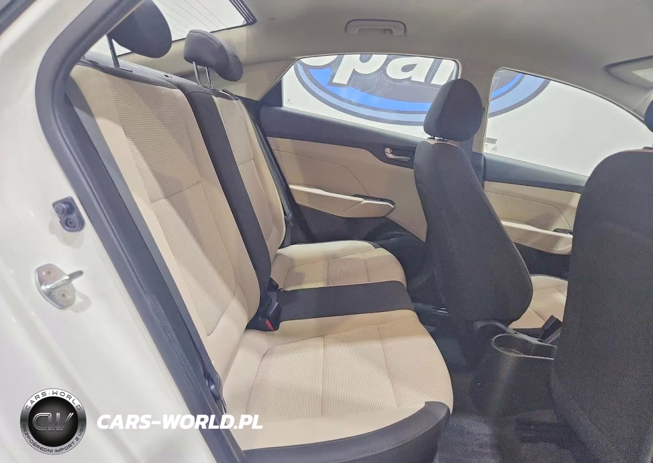2019 Hyundai Accent Se VIN:3KPC24A32KE066146 - 10