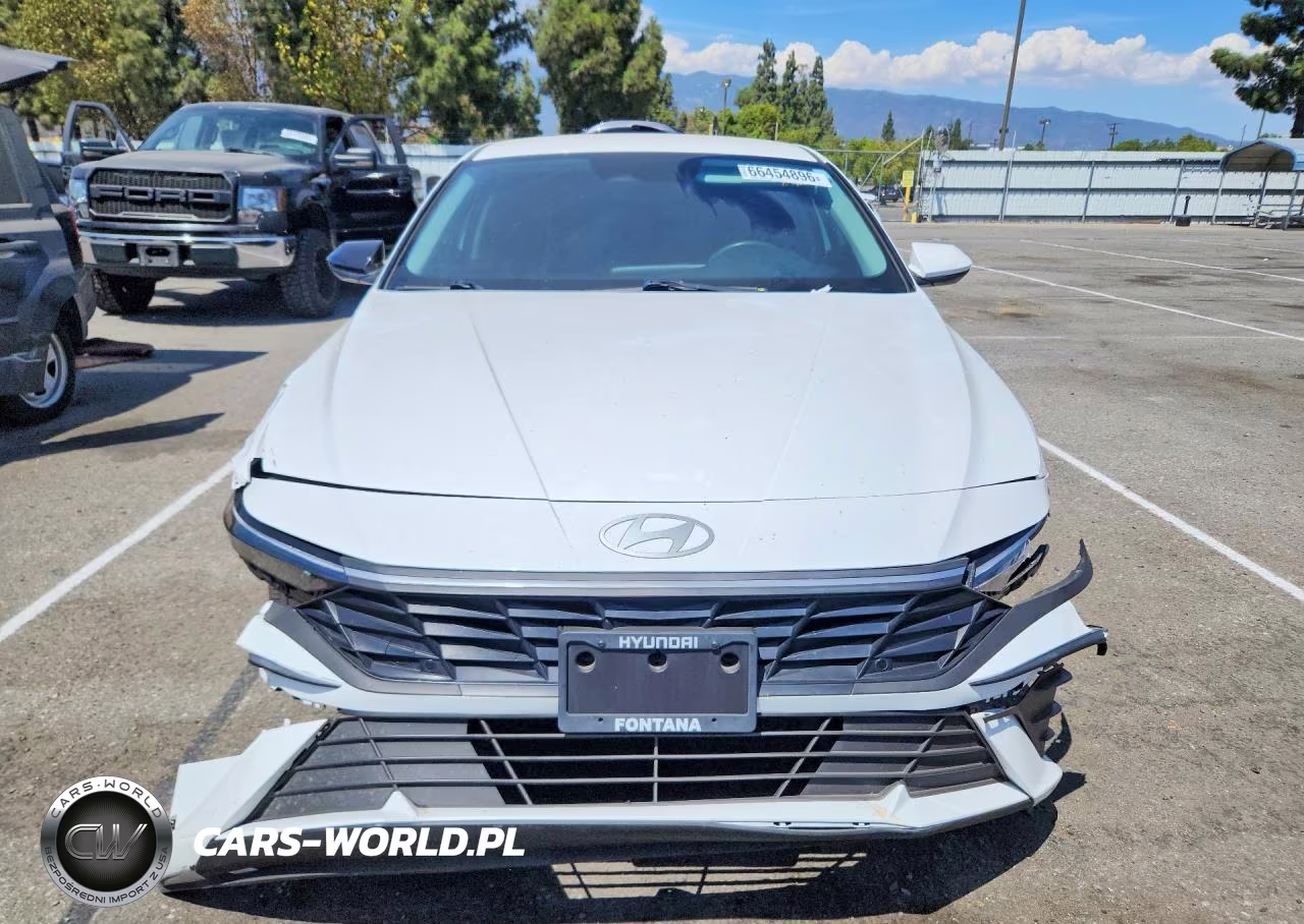 2025 Hyundai Elantra Hybrid Blue VIN:KMHLM4DJ5SU140595 - 5