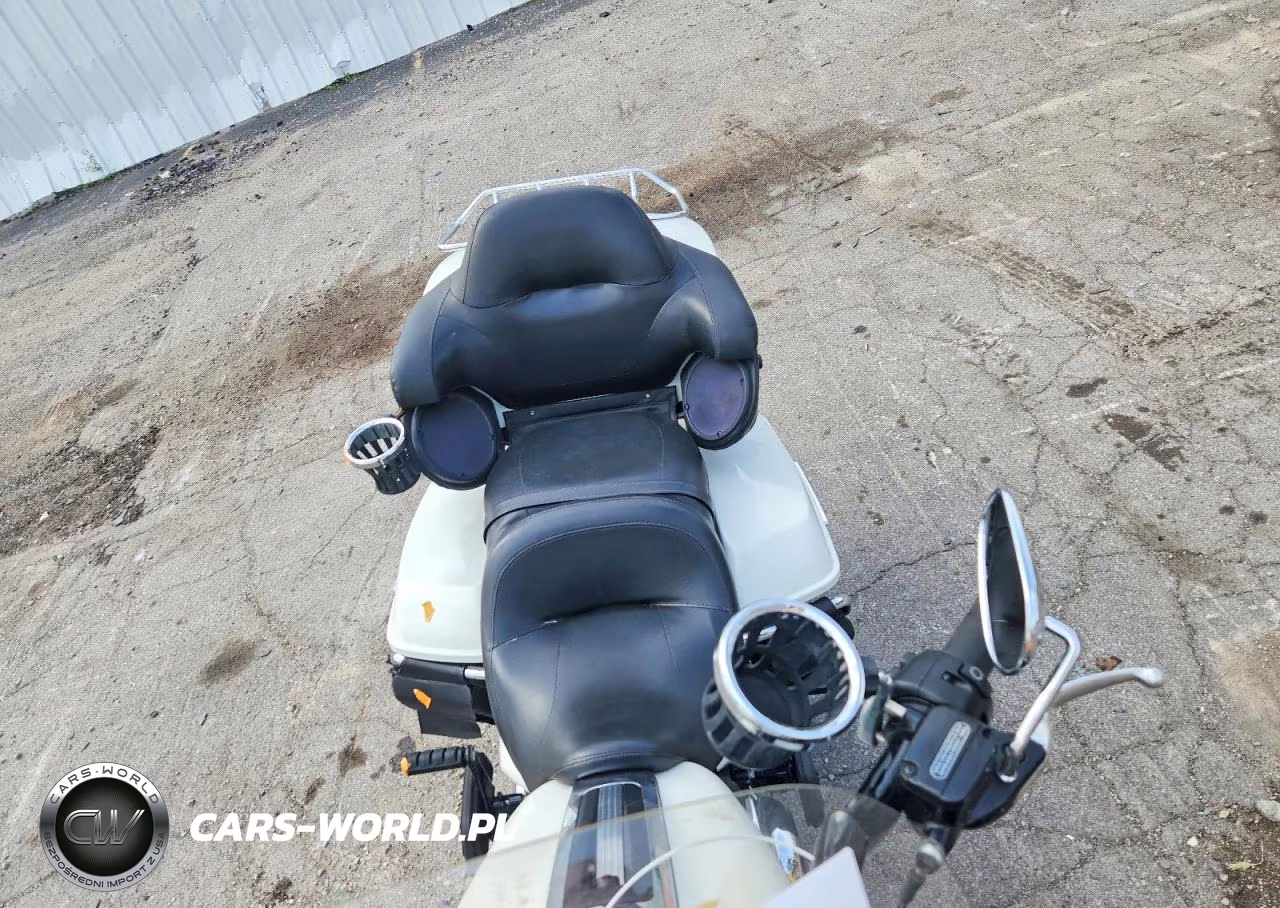 2018 Harley-Davidson Flhtk Ultra Limited VIN:1HD1KED11JB672006 - 5