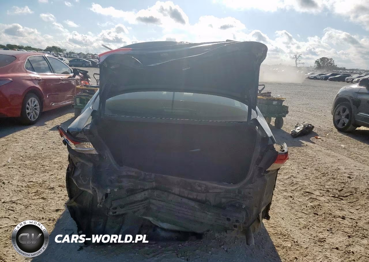 2021 Toyota Corolla Le VIN:5YFEPMAE4MP256348 - 6