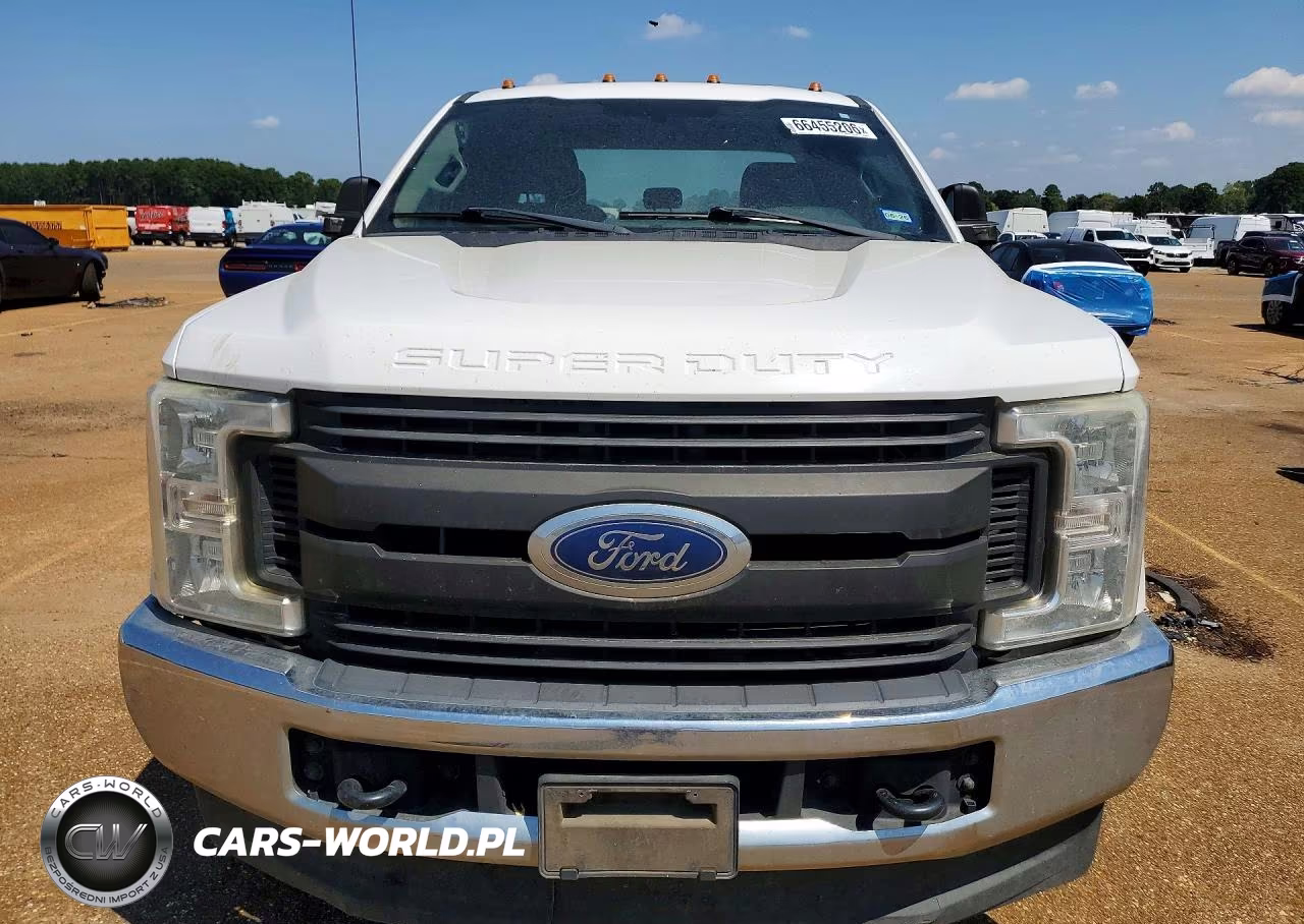 2019 Ford F250 Super Duty VIN:1FT7X2B6XKEE50820 - 5