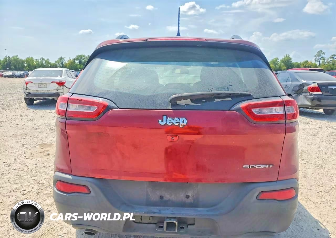 2015 Jeep Cherokee Sport VIN:1C4PJLAB8FW760325 - 6