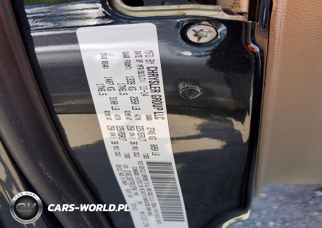 2015 Chrysler Town & Country Touring VIN:2C4RC1BG7FR619790 - 13