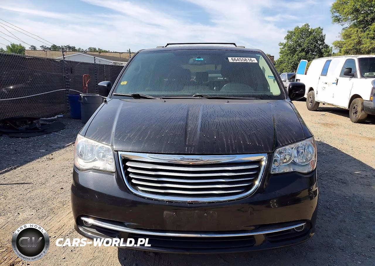2015 Chrysler Town & Country Touring VIN:2C4RC1BG7FR619790 - 5