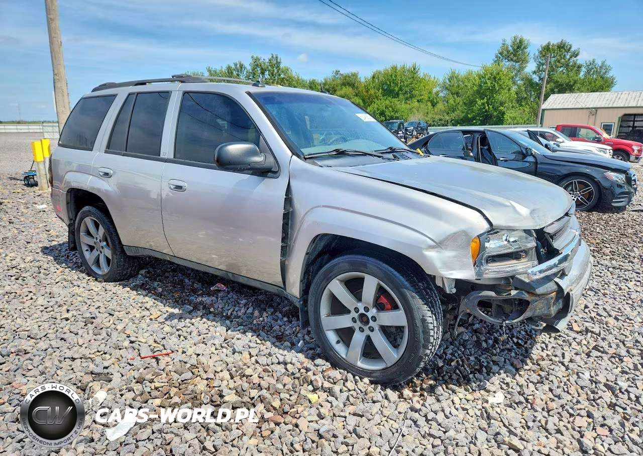 2004 Chevrolet Trailblazer Ls VIN:1GNDT13S042342285 - 4