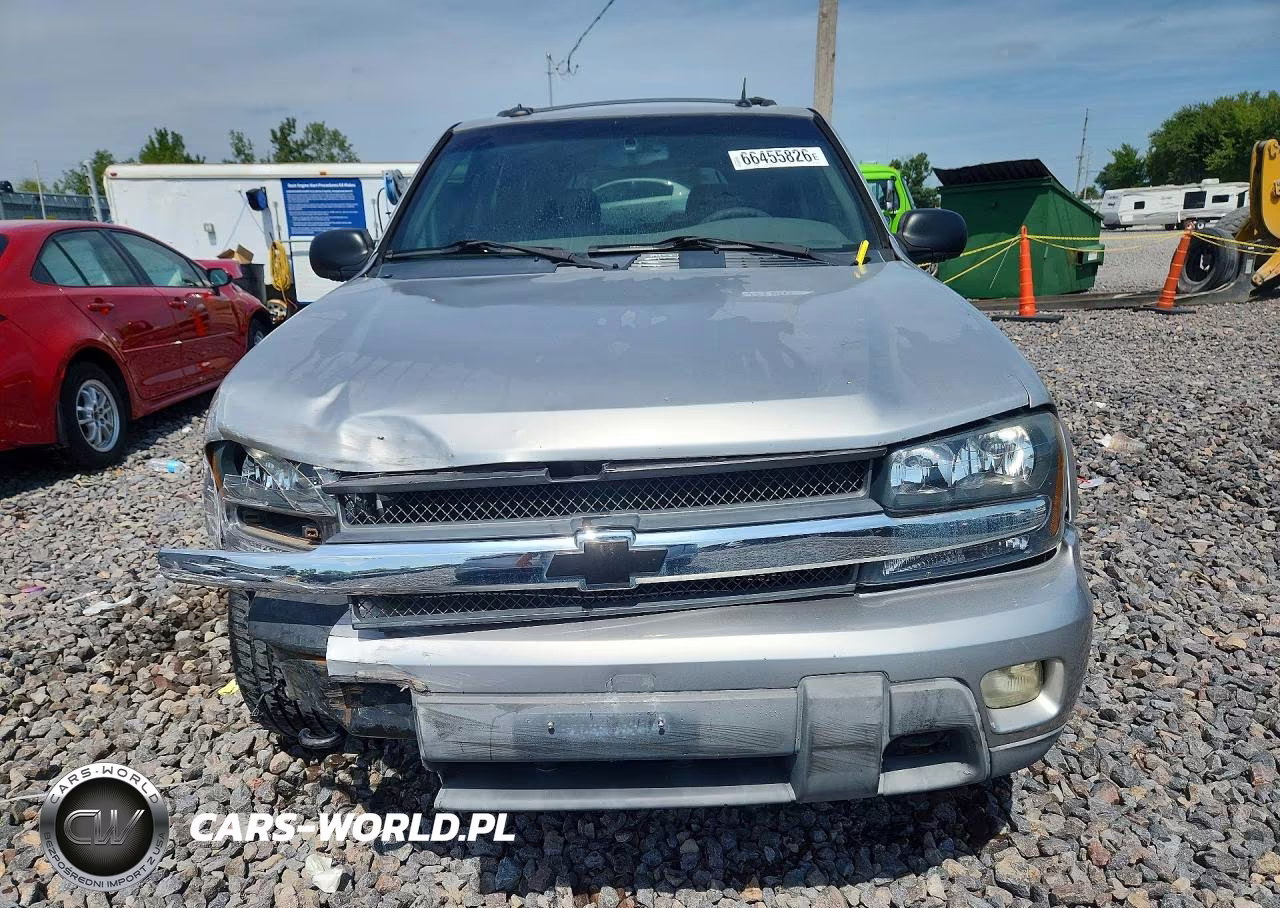 2004 Chevrolet Trailblazer Ls VIN:1GNDT13S042342285 - 5