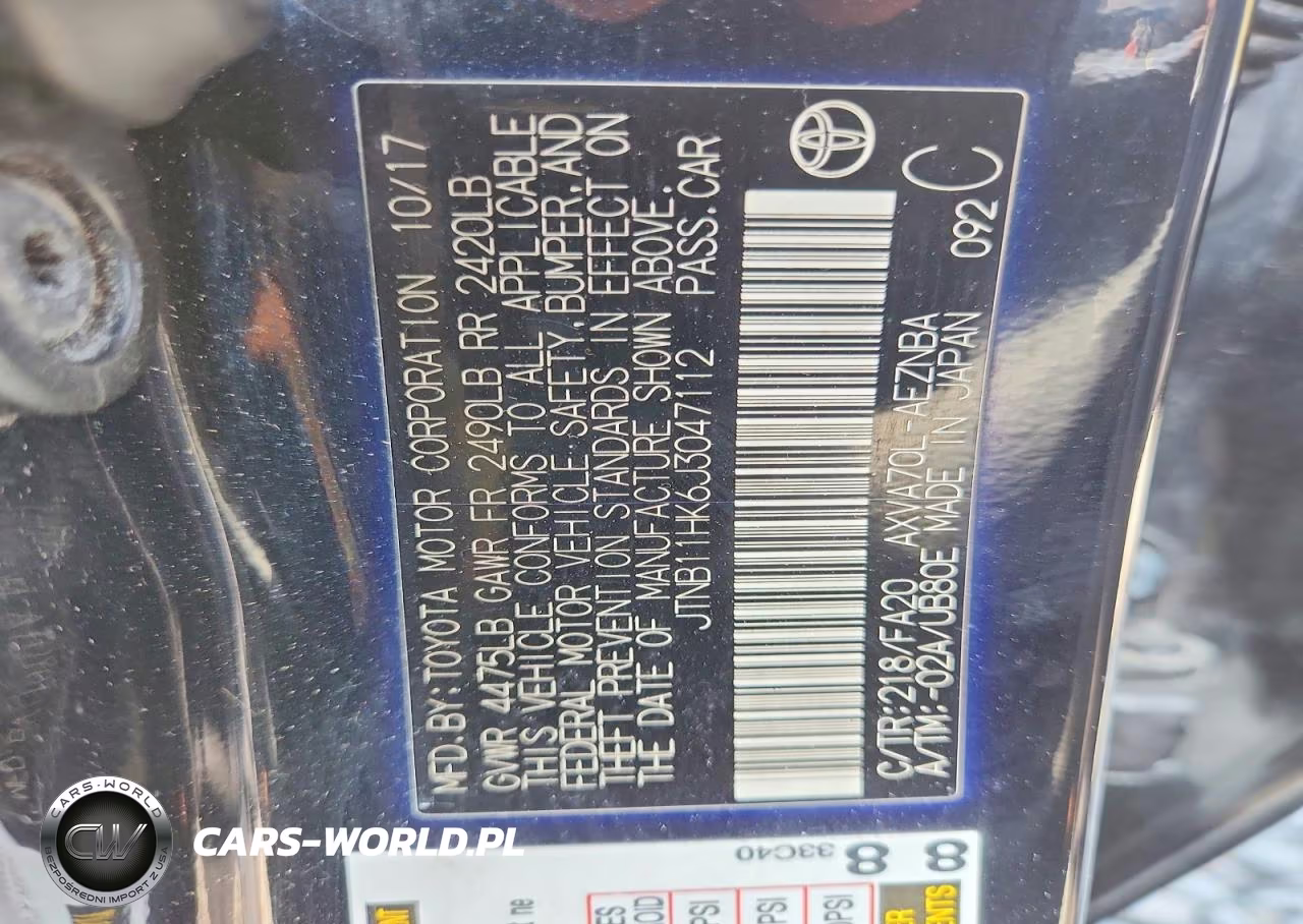 2018 Toyota Camry Le VIN:JTNB11HK6J3047112 - 13