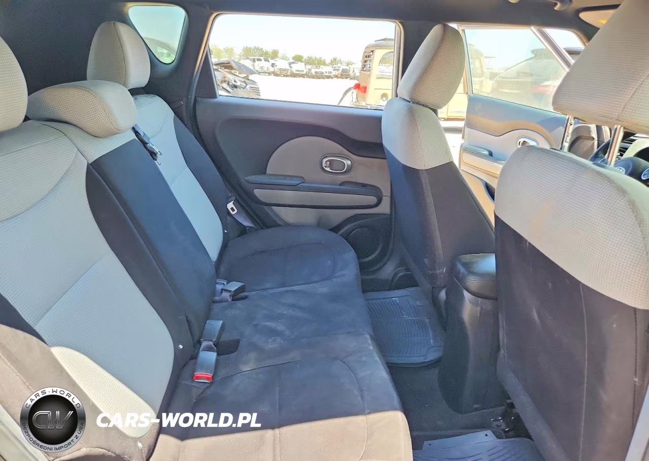 2015 Kia Soul Base VIN:KNDJN2A23F7198137 - 10