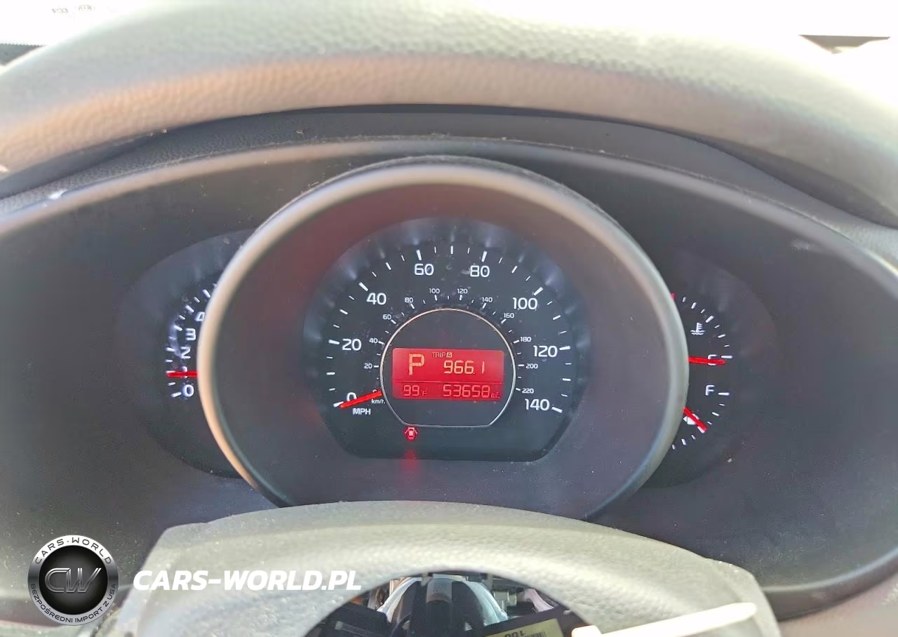 2015 Kia Soul Base VIN:KNDJN2A23F7198137 - 9