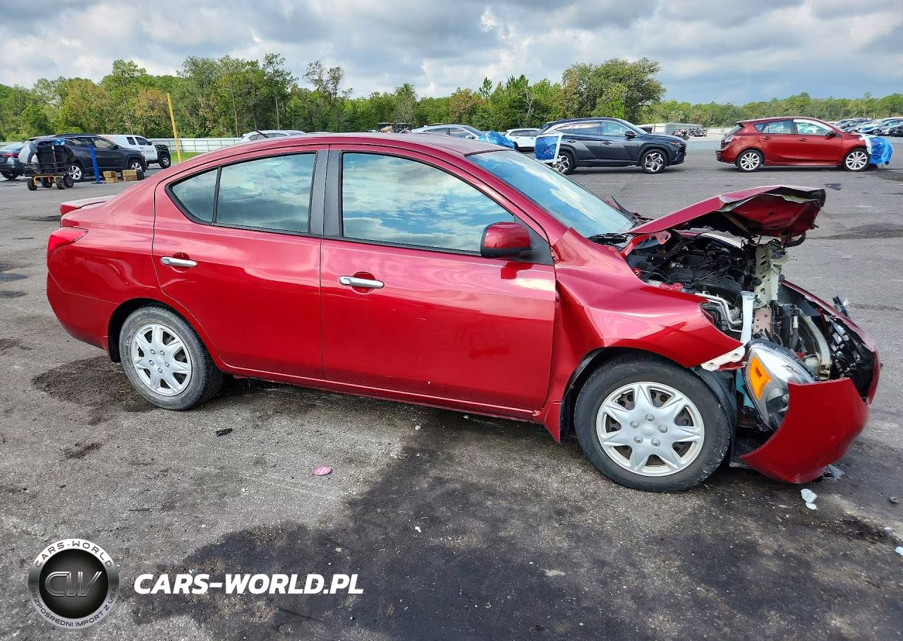 2013 Nissan Versa 1.6 S VIN:3N1CN7AP9DL885152 - 4
