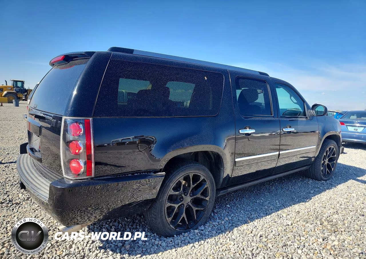 2013 GMC Yukon Xl Denali VIN:1GKS2MEF7DR227098 - 3