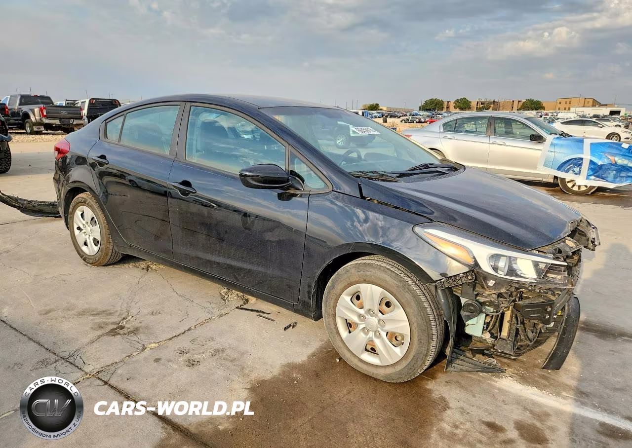 2017 Kia Forte Lx VIN:3KPFL4A74HE124361 - 4