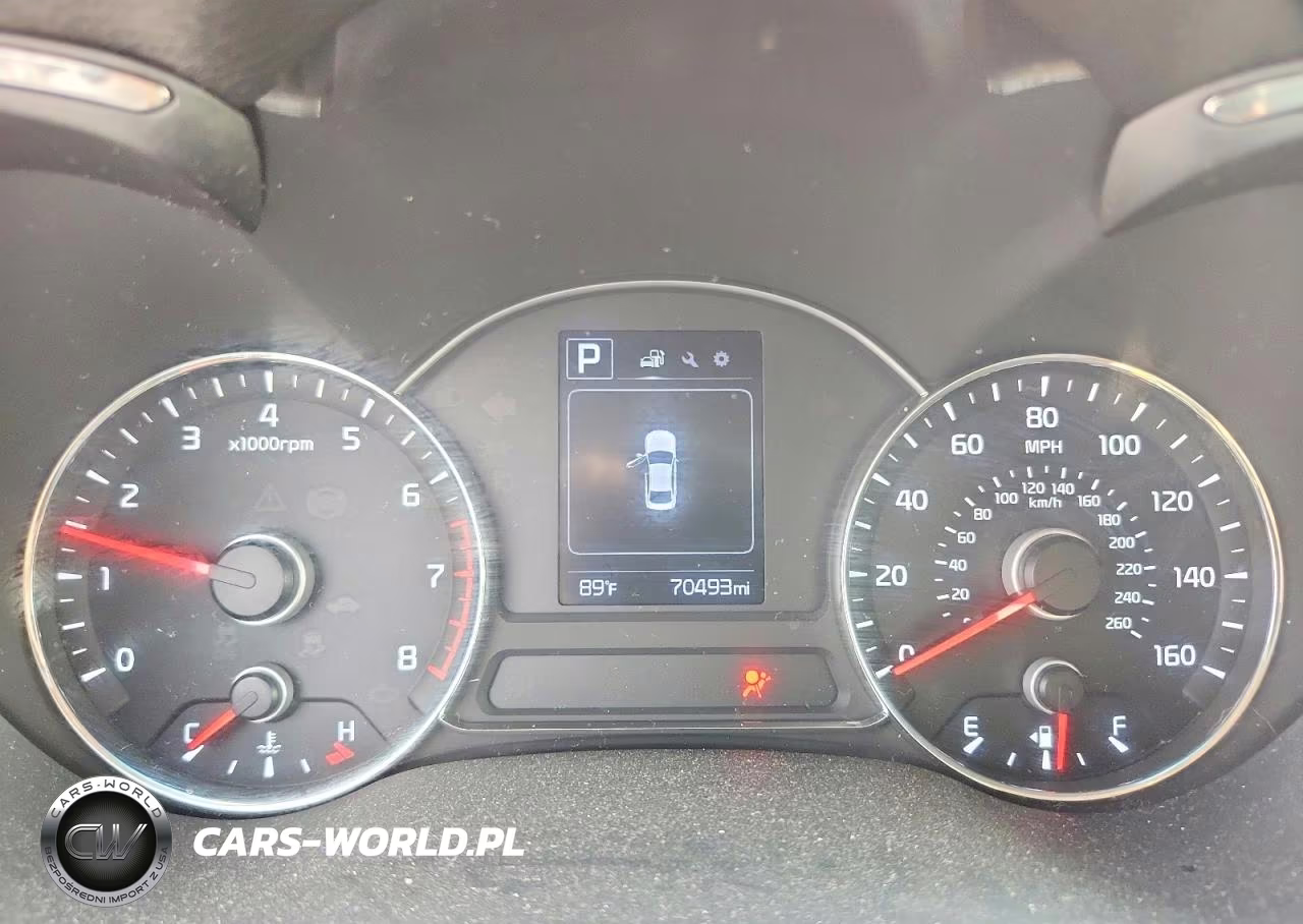 2017 Kia Forte Lx VIN:3KPFL4A74HE124361 - 9