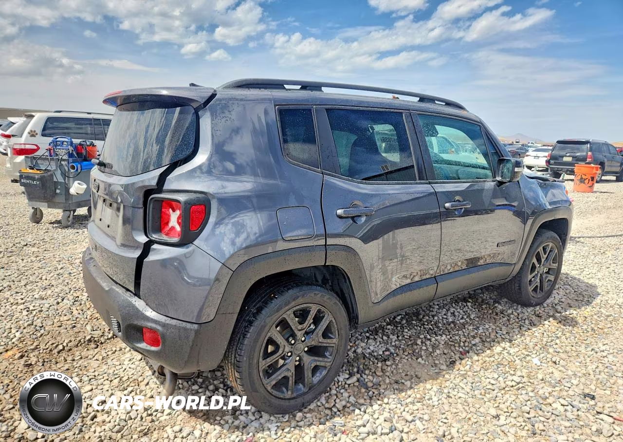 2022 Jeep Renegade Altitude VIN:ZACNJDE15NPN48652 - 3