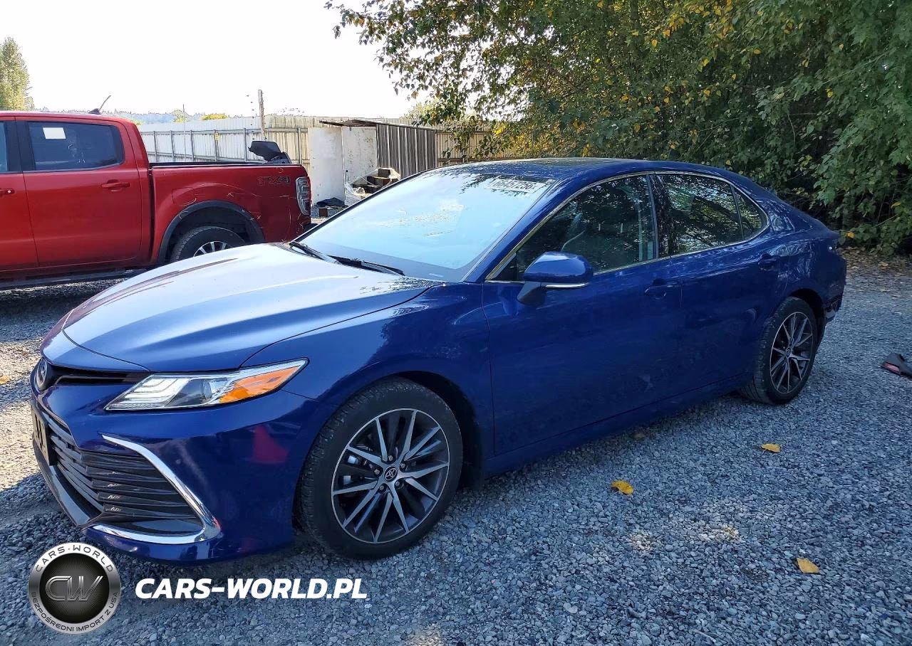 2023 Toyota Camry Xle – zdjęcie 1 z 13