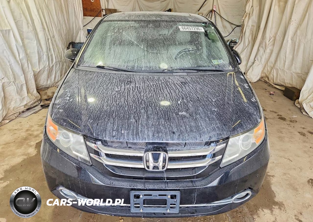 2015 Honda Odyssey Touring VIN:5FNRL5H96FB032492 - 5