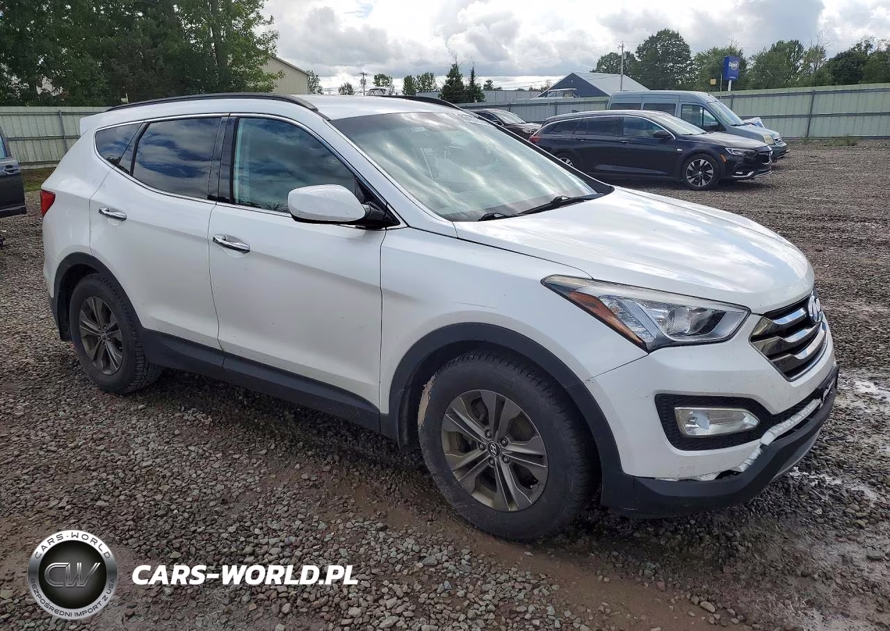 2014 Hyundai Santa Fe Sport 2.4L VIN:5XYZU3LB2EG198530 - 4