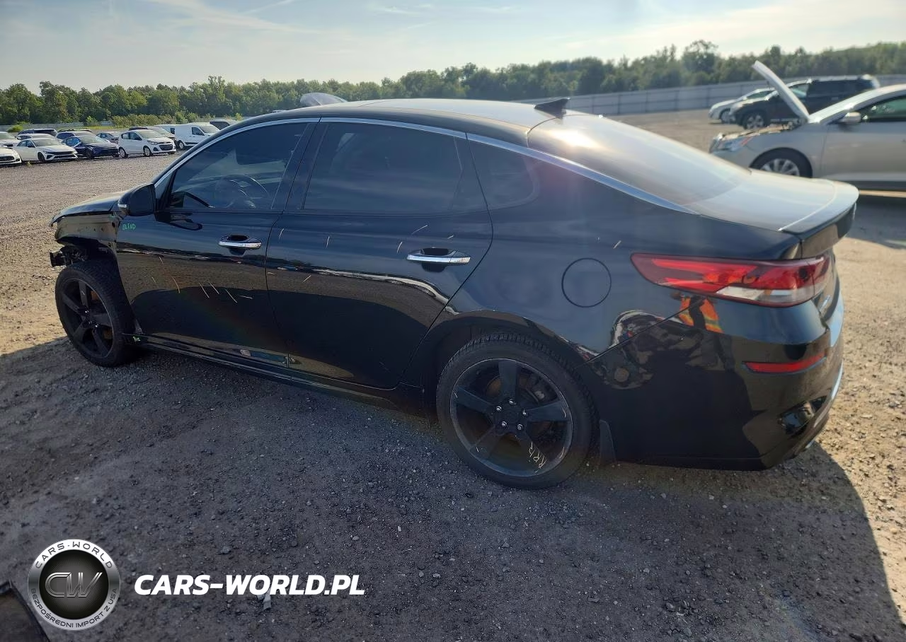 2019 Kia Optima S VIN:5XXGT4L35KG372034 - 2