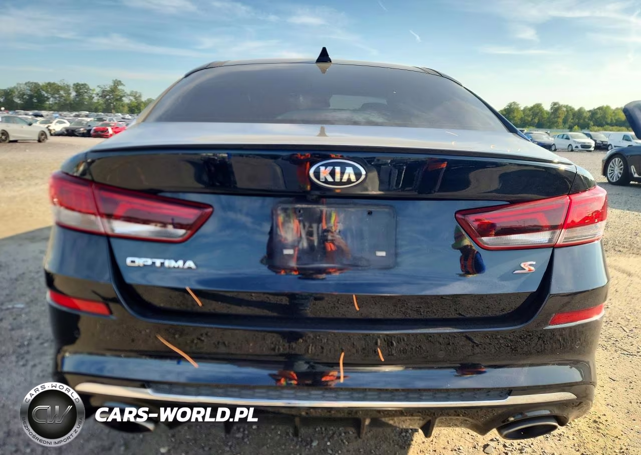2019 Kia Optima S VIN:5XXGT4L35KG372034 - 6