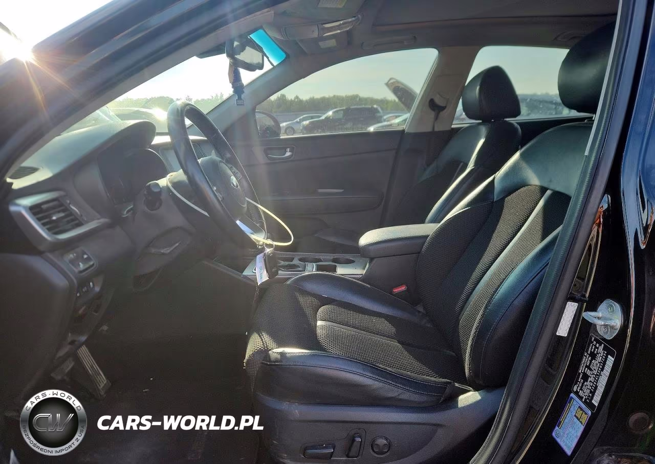 2019 Kia Optima S VIN:5XXGT4L35KG372034 - 7