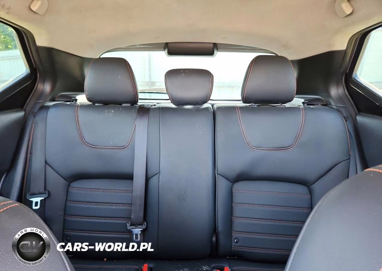 2019 Nissan Kicks Sr VIN:3N1CP5CU6KL568573 - 10