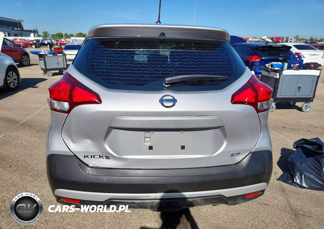 2019 Nissan Kicks Sr VIN:3N1CP5CU6KL568573 - 6