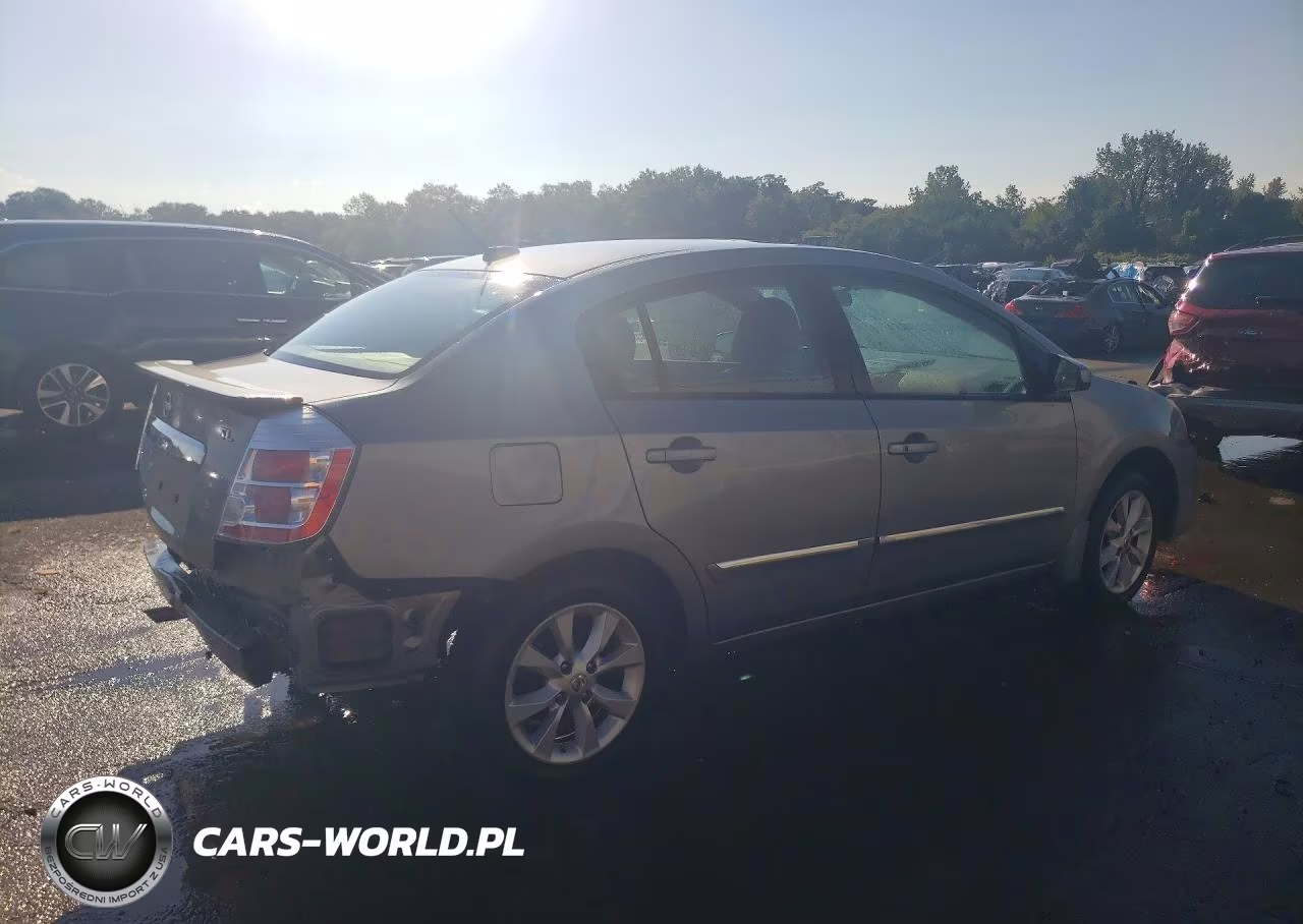 2012 Nissan Sentra 2.0 VIN:3N1AB6AP5CL680839 - 3