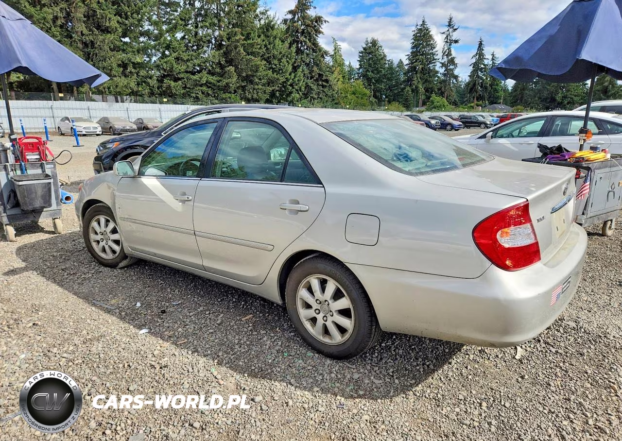 2003 Toyota Camry Xle VIN:4T1BE32K93U771575 - 2