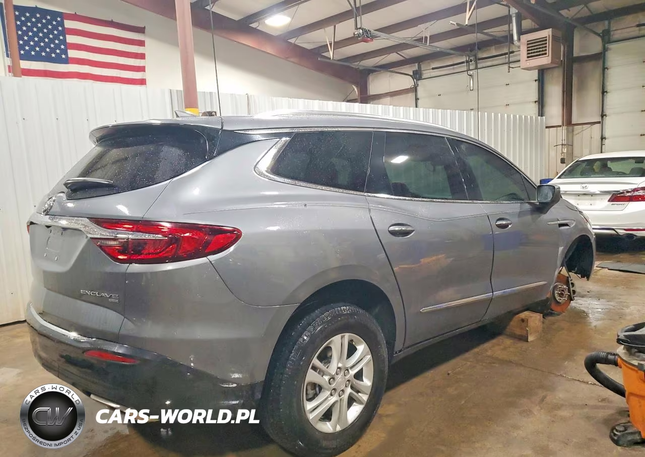 2019 Buick Enclave Essence VIN:5GAEVAKWXKJ278112 - 3
