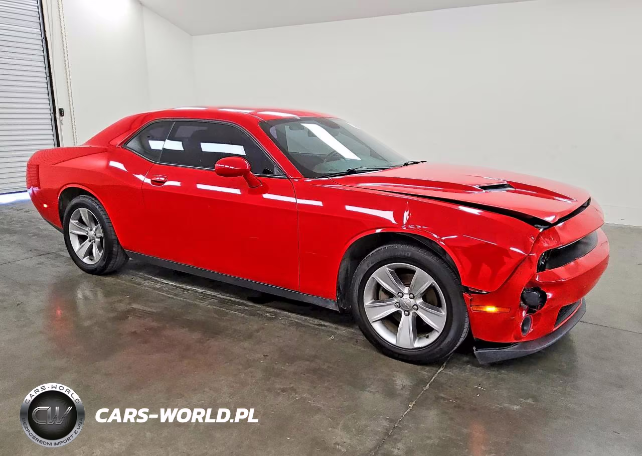 2017 Dodge Challenger Sxt VIN:2C3CDZAGXHH516959 - 4