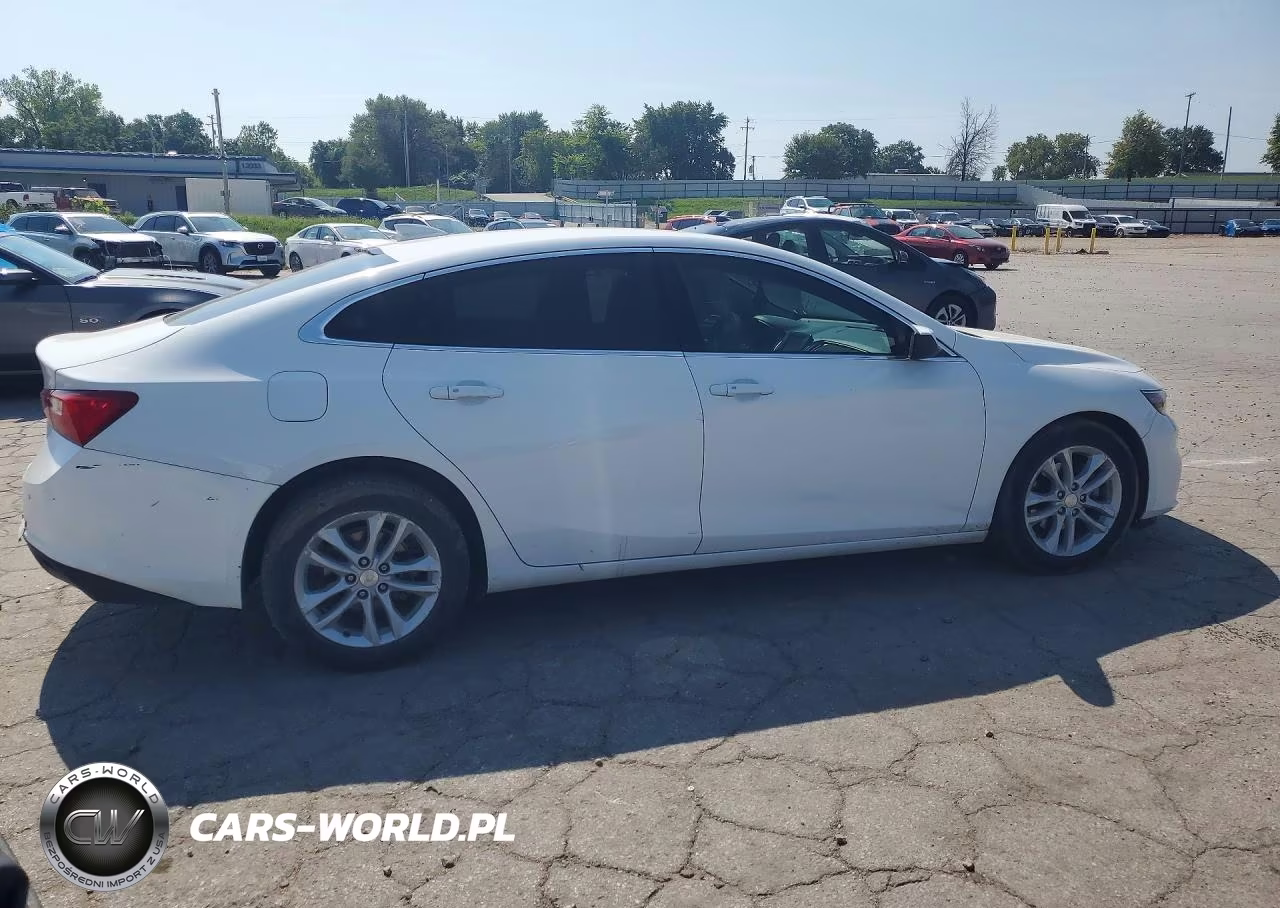 2017 Chevrolet Malibu Ls VIN:1G1ZC5ST9HF243438 - 3