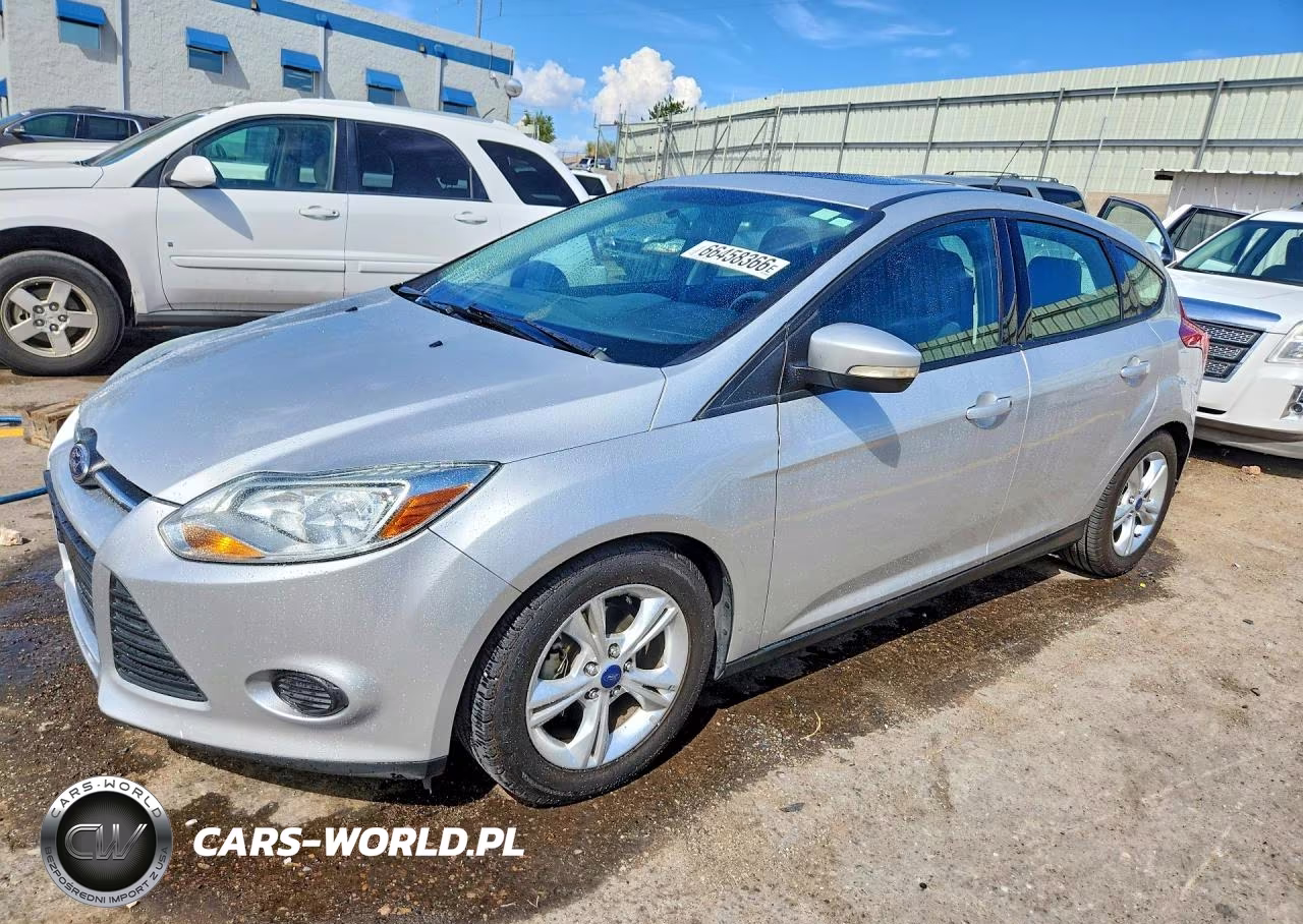 2014 Ford Focus Se VIN:1FADP3K23EL271983 - 1