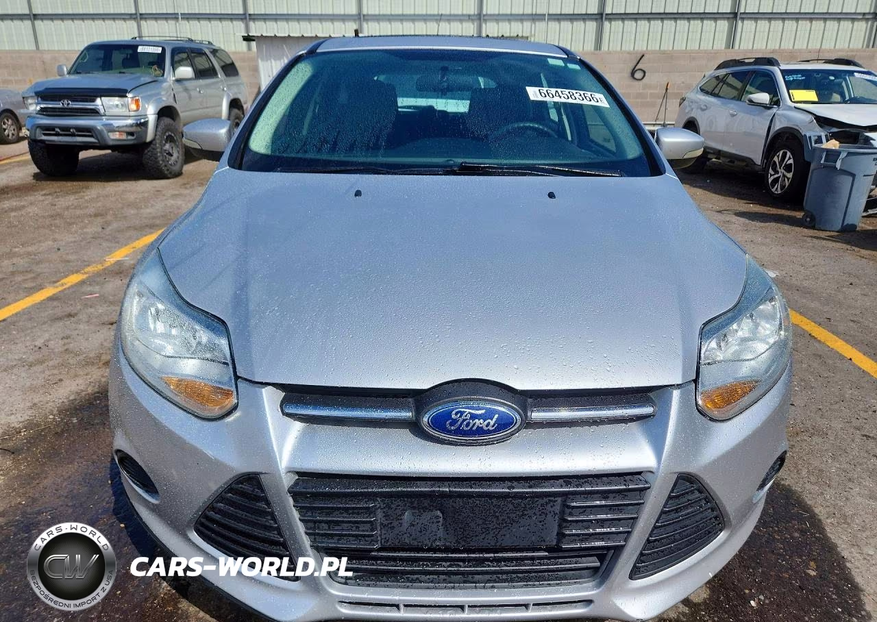 2014 Ford Focus Se VIN:1FADP3K23EL271983 - 5