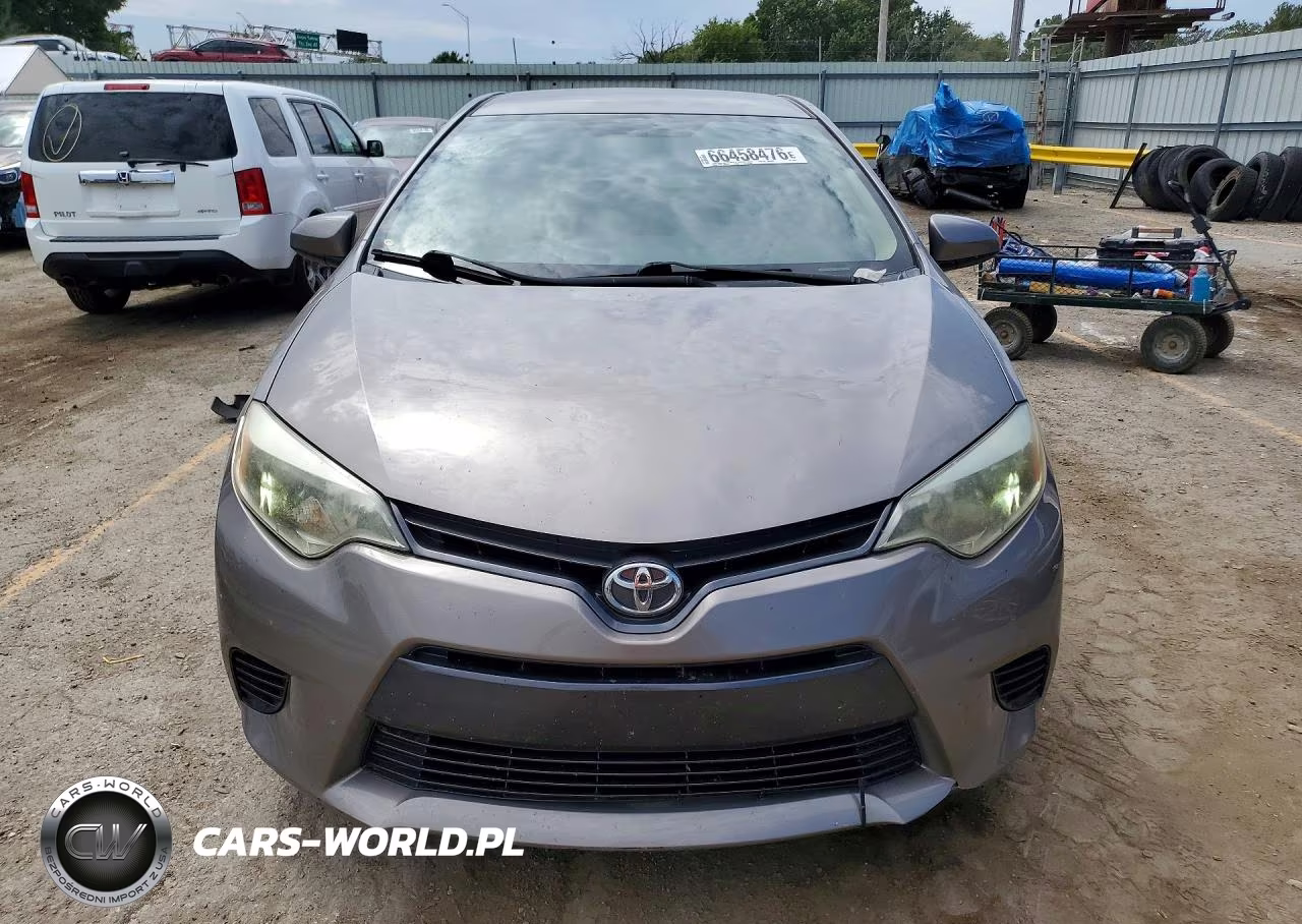 2015 Toyota Corolla Le VIN:5YFBURHE7FP238475 - 5