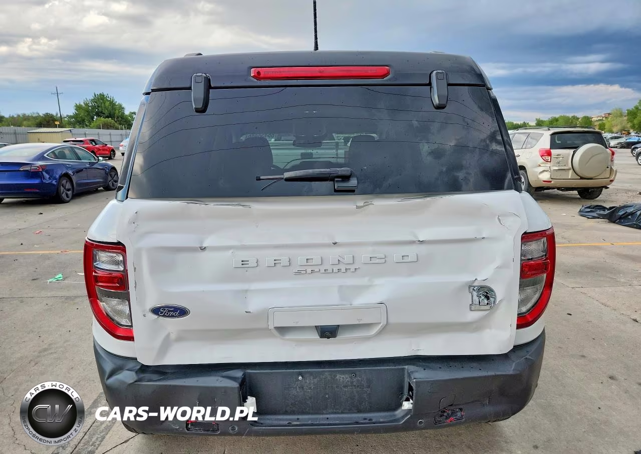 2022 Ford Bronco Sport Outer Banks VIN:3FMCR9C61NRE30713 - 6
