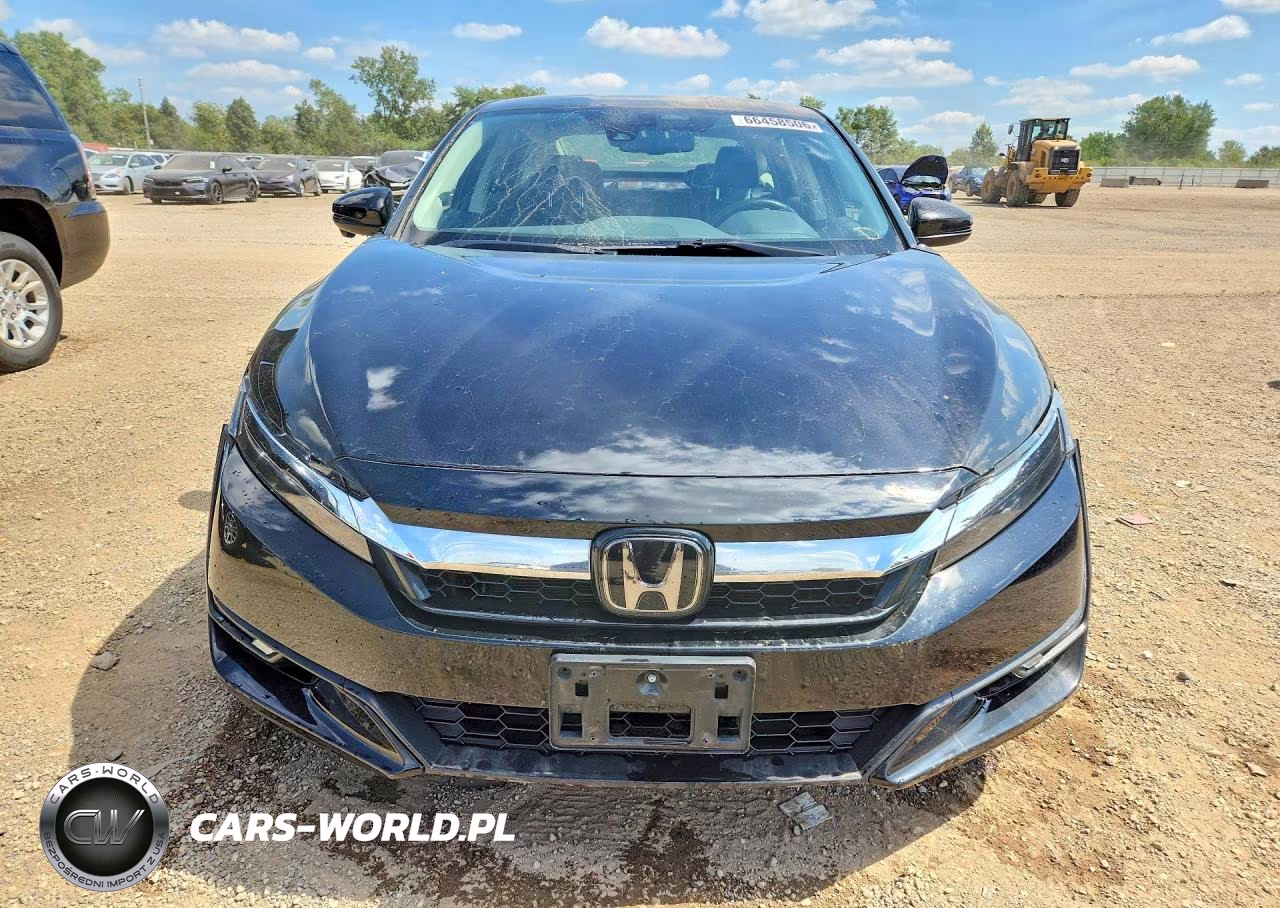 2018 Honda Clarity Touring VIN:JHMZC5F35JC000930 - 5