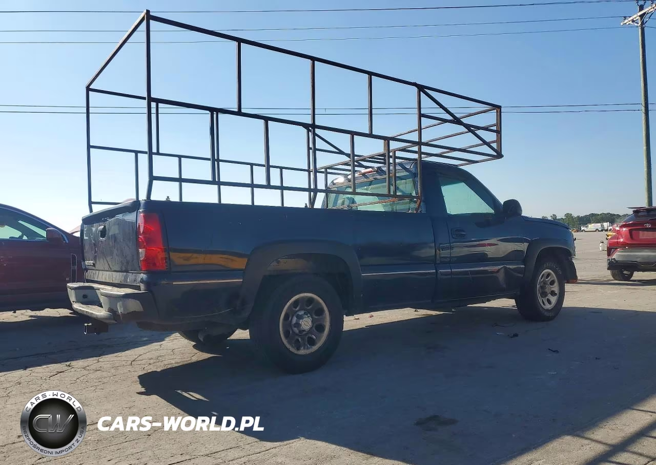 2006 Chevrolet Silverado C1500 VIN:3GCEC14T16G132714 - 3