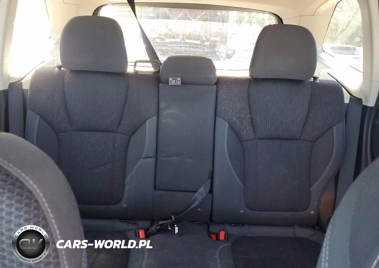 2021 Subaru Forester Premium VIN:JF2SKAJCXMH413344 - 10