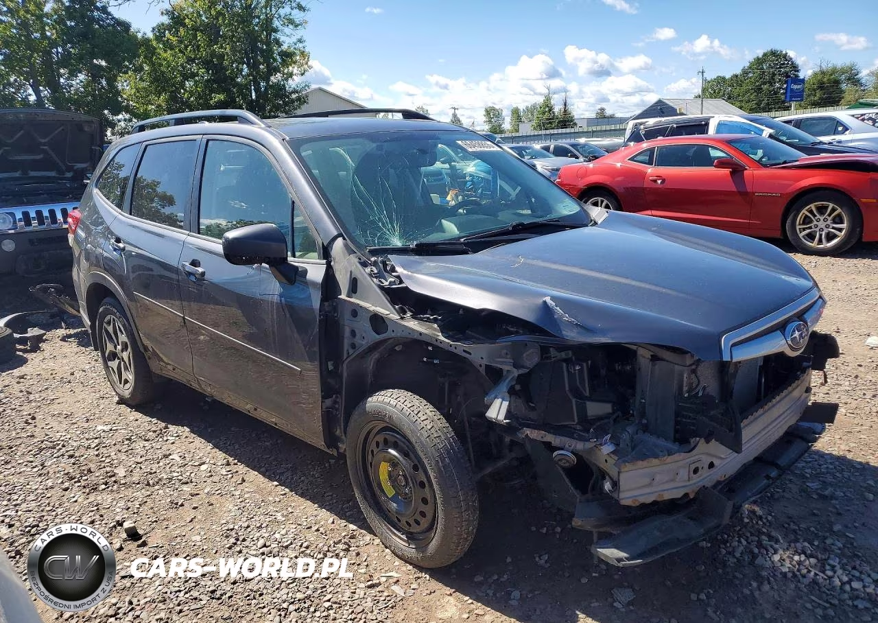 2021 Subaru Forester Premium VIN:JF2SKAJCXMH413344 - 4