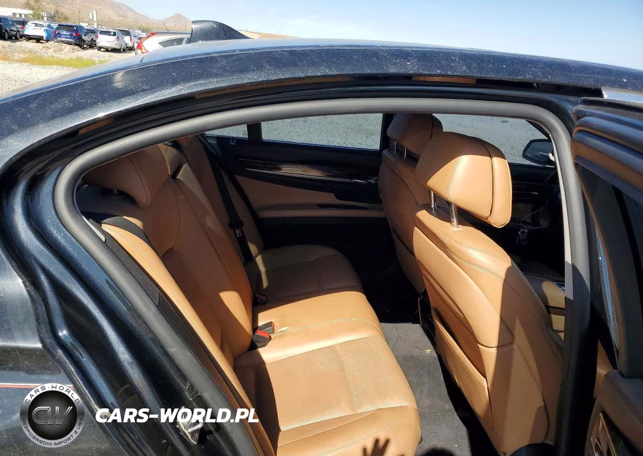 2013 BMW 750 Xi VIN:WBAYB6C57DC998107 - 10