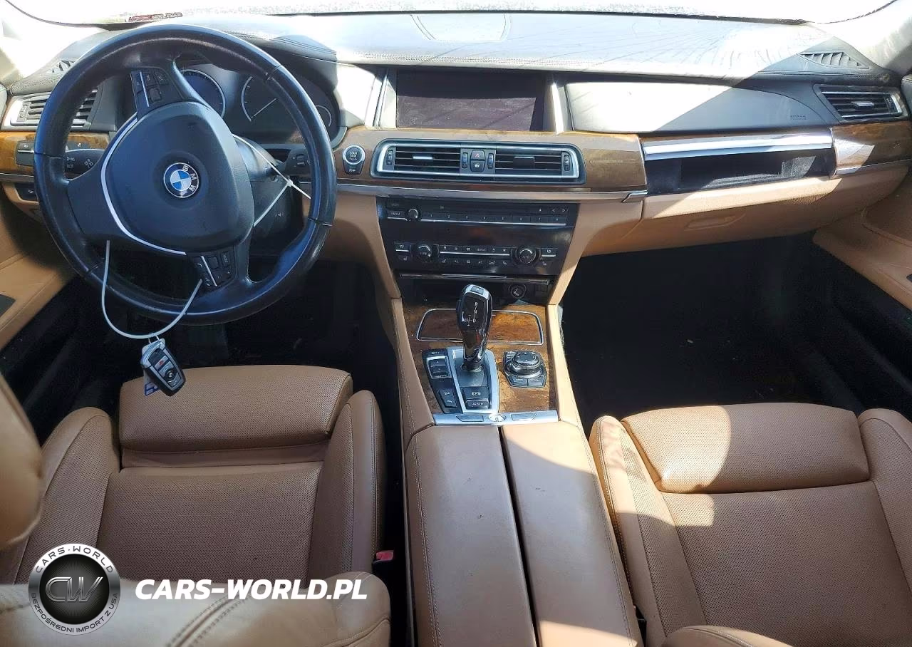 2013 BMW 750 Xi VIN:WBAYB6C57DC998107 - 8