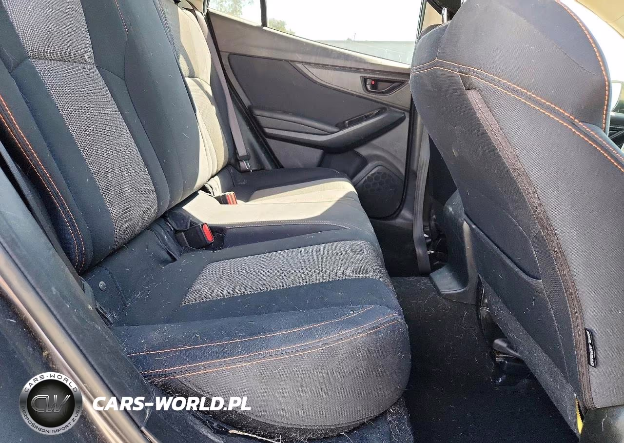 2022 Subaru Crosstrek Premium VIN:JF2GTAPCXN8241697 - 10