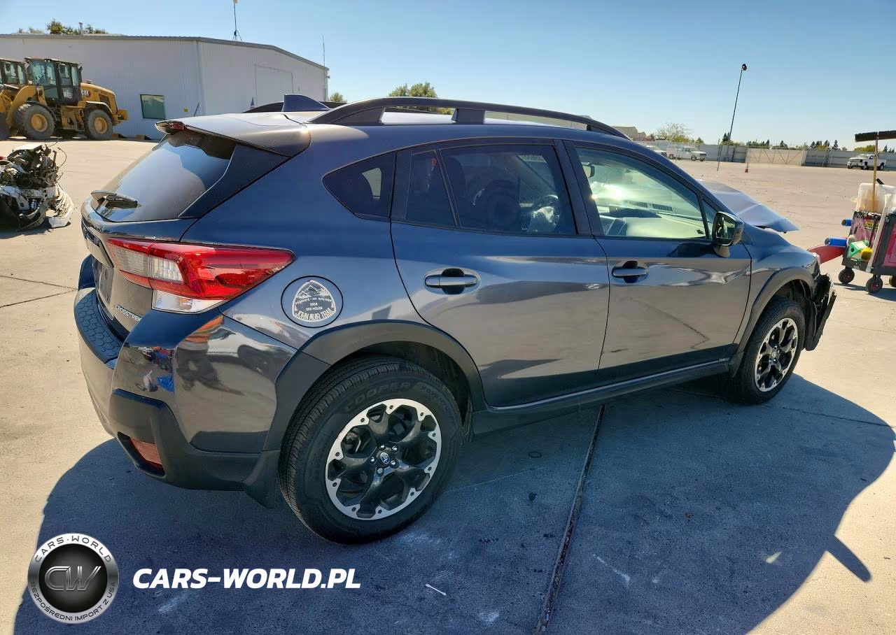 2022 Subaru Crosstrek Premium VIN:JF2GTAPCXN8241697 - 3